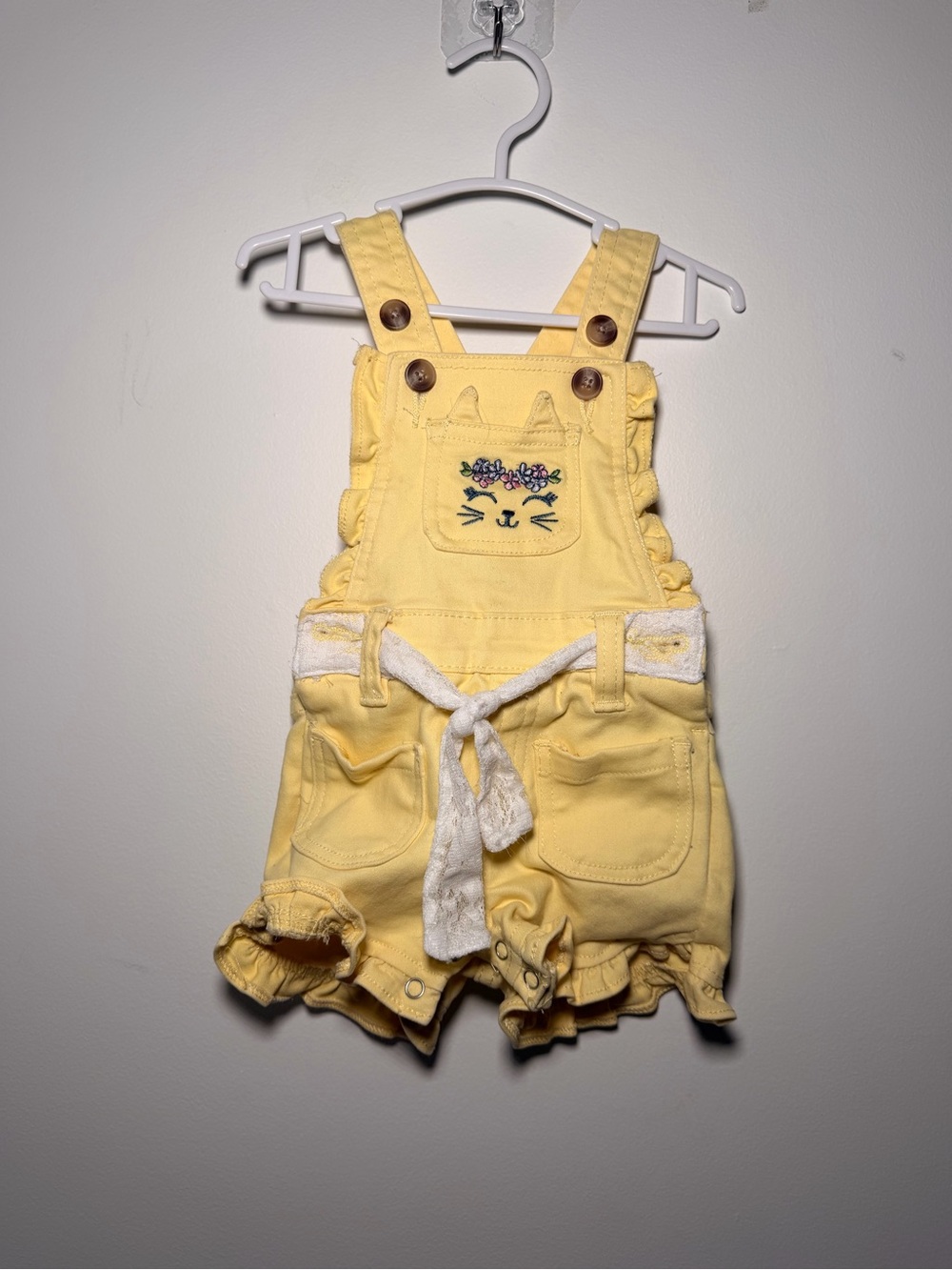 12months yellow baby toddler overall shorts embrodiered cat and waist tie